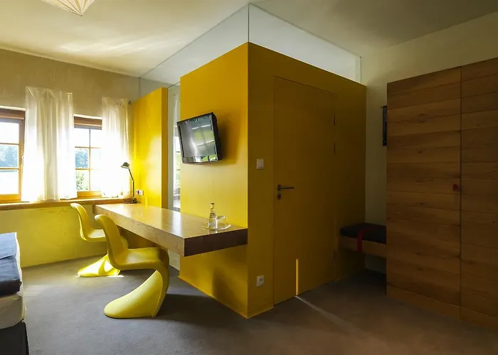 Hot_Elarnia Hotel & Spa Hotel 4*